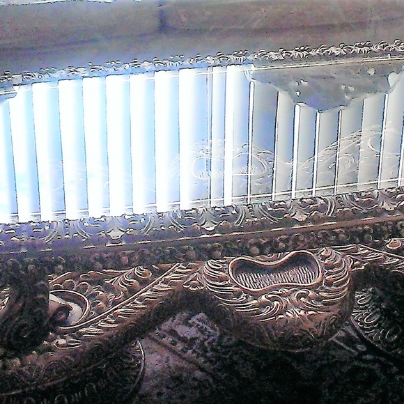 Antique Funiture/Antique Tables - Picture 6 of 8